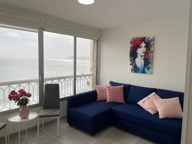 Precioso Apartamento A Estrenar En Primera Linea De Playa Benidorm Zewnętrze zdjęcie