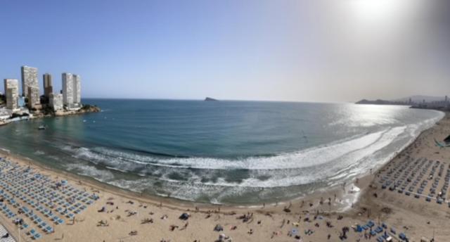 Precioso Apartamento A Estrenar En Primera Linea De Playa Benidorm Zewnętrze zdjęcie